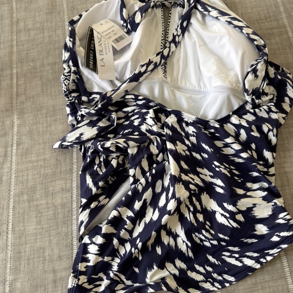 New La Blanca Tummy Control 18 W - Picture 3 of 5